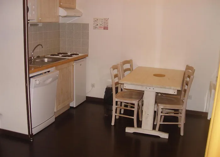 4/5 Personnes Luz St Sauveur Luz-Saint-Sauveur