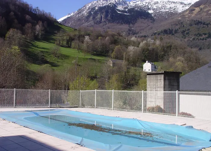 4/5 Personnes Luz St Sauveur * Luz-Saint-Sauveur